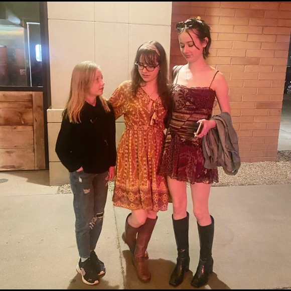 Meet your Posher, Katie - Picture 5 of 10